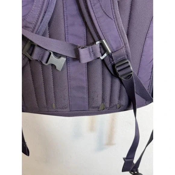 The North Face Recon Backpack Laptop Bag Purple School Camping Hiking - Picture 4 of 8